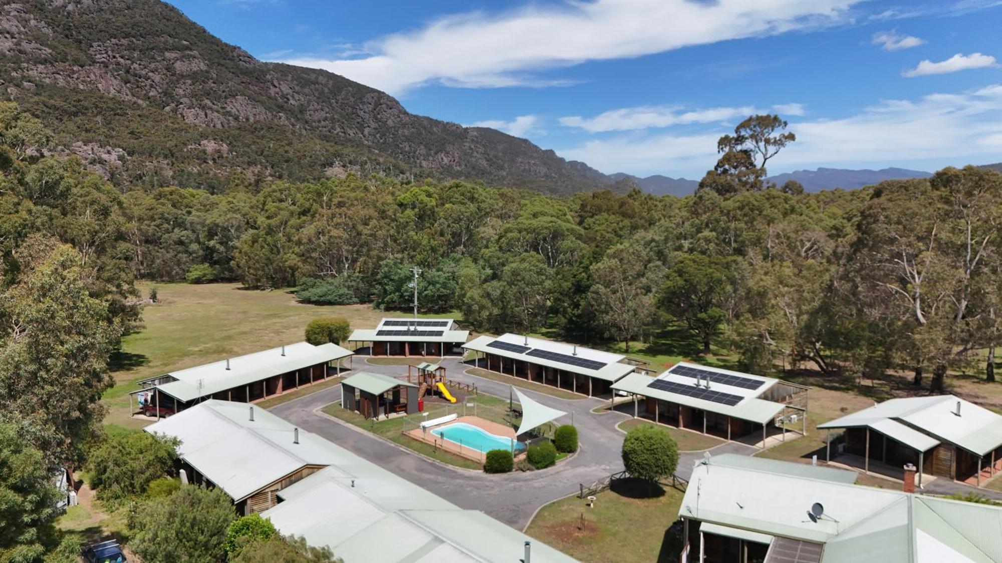 Halls Gap Log Cabins Exterior photo