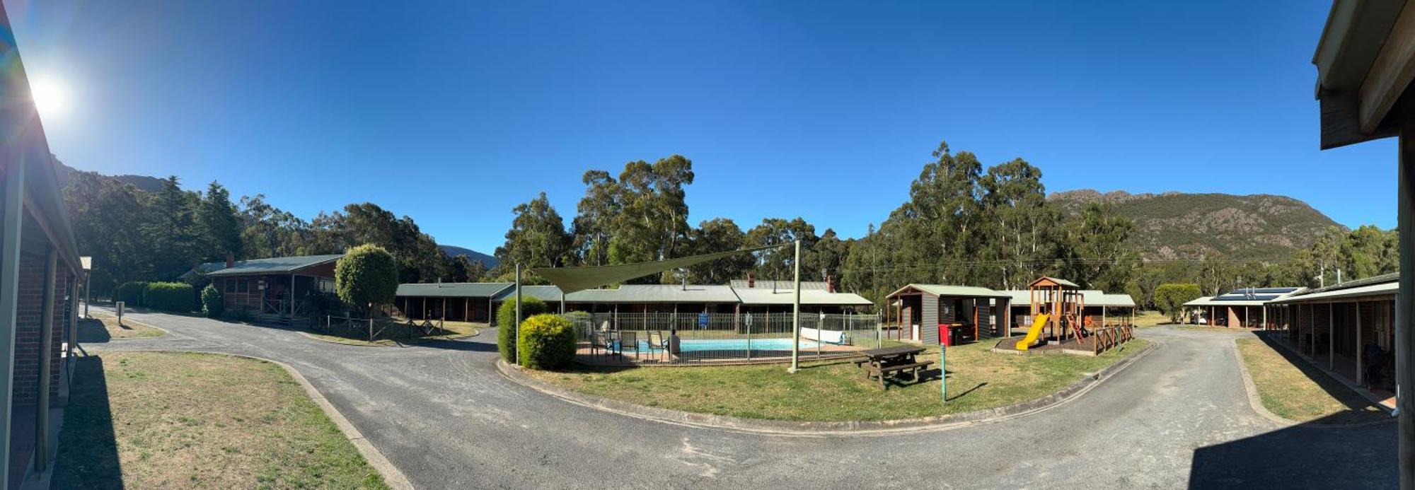 Halls Gap Log Cabins Exterior photo